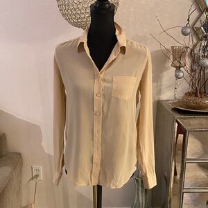 Equipment Men's Beige Button Down silk Shirt size S
